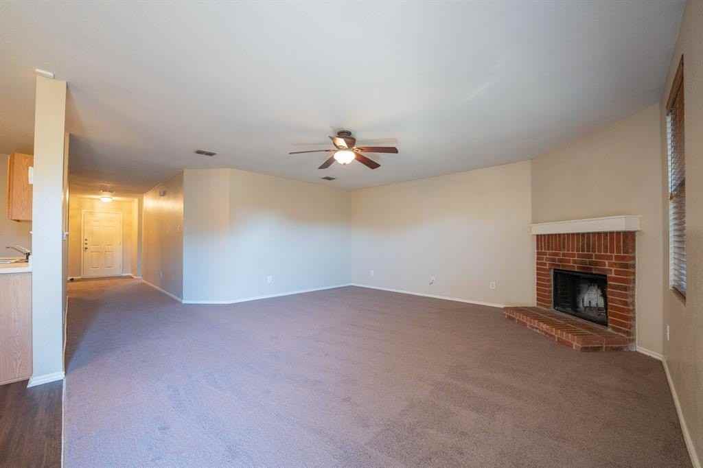 1028 Wild Horse Way - Photo 5 of 16