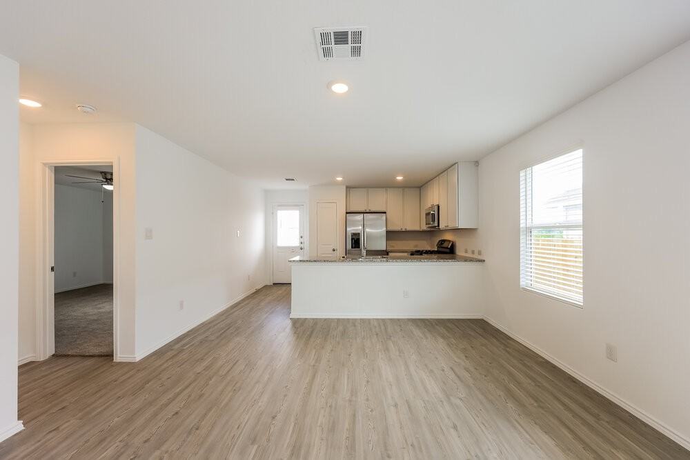 6618 Morgan Cp - Photo 6 of 16