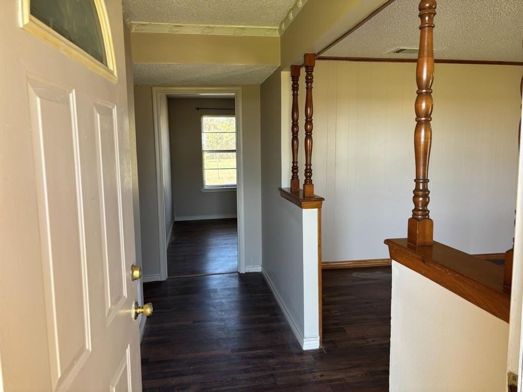 1150 Fm 740 S - Photo 4 of 31