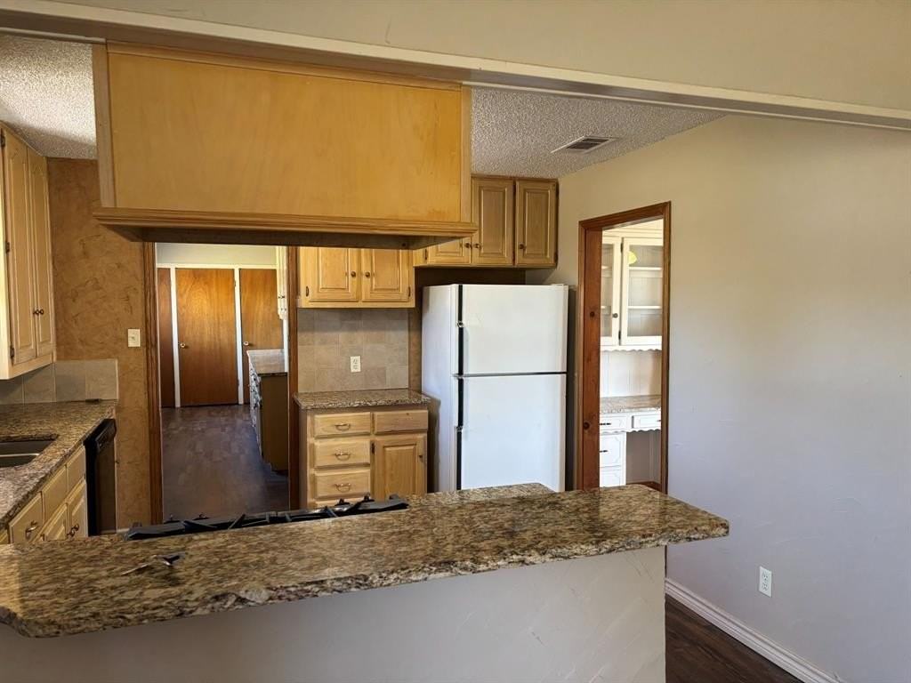 1150 Fm 740 S - Photo 5 of 31