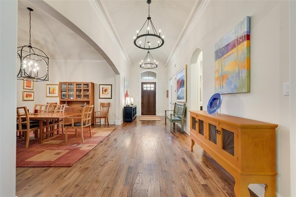 701 Winding Ridge Trl - Photo 3 of 32