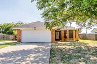 215 Meadowbrook Ln - Photo 1 of 1