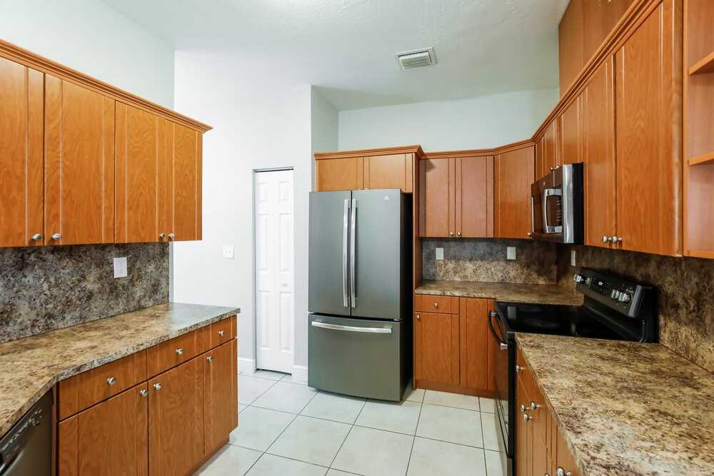 17321 Sw 93rd Ave - Photo 7 of 16