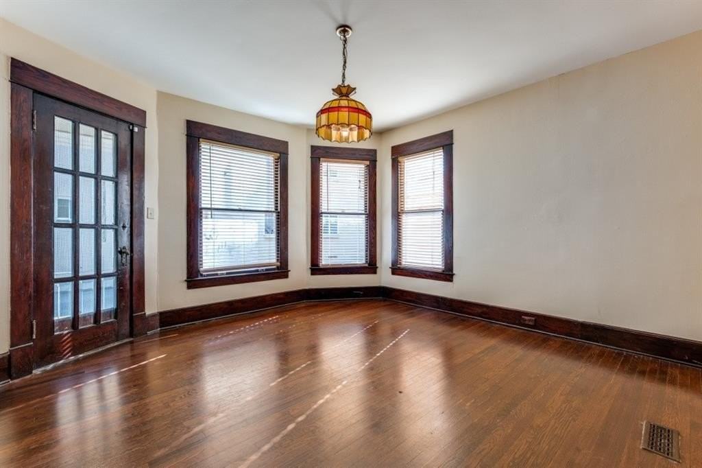 5102 Reiger Ave - Photo 7 of 18