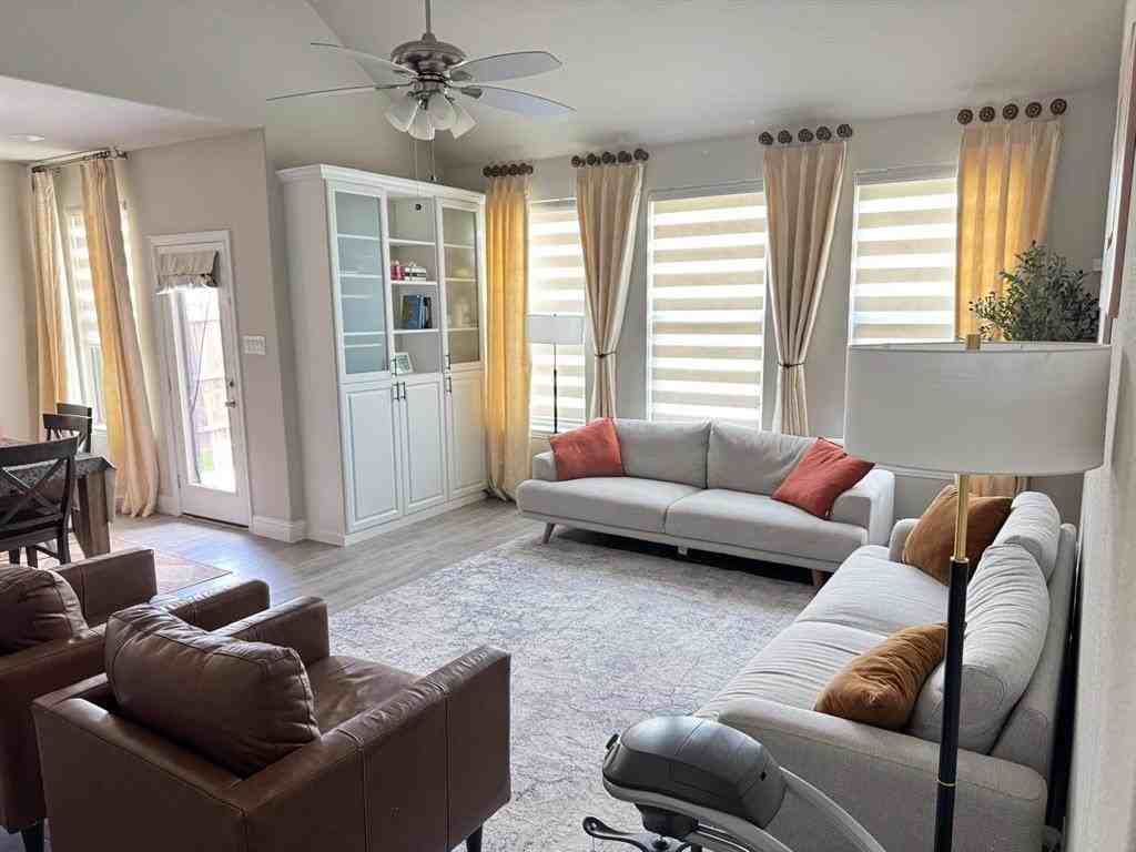 3218 Amber Waves Ln - Photo 7 of 27