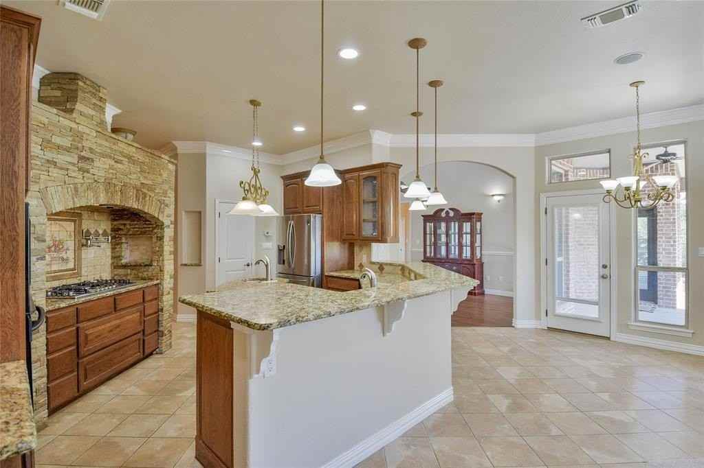 4900 Rio Vista Dr - Photo 4 of 40