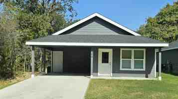 featured image of 7121 Yuma Dr