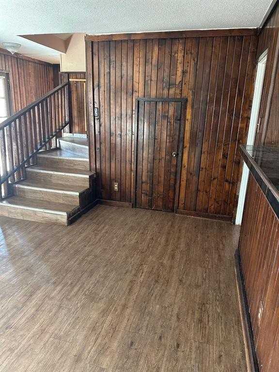 1905 Hard Rock Rd - Photo 4 of 24