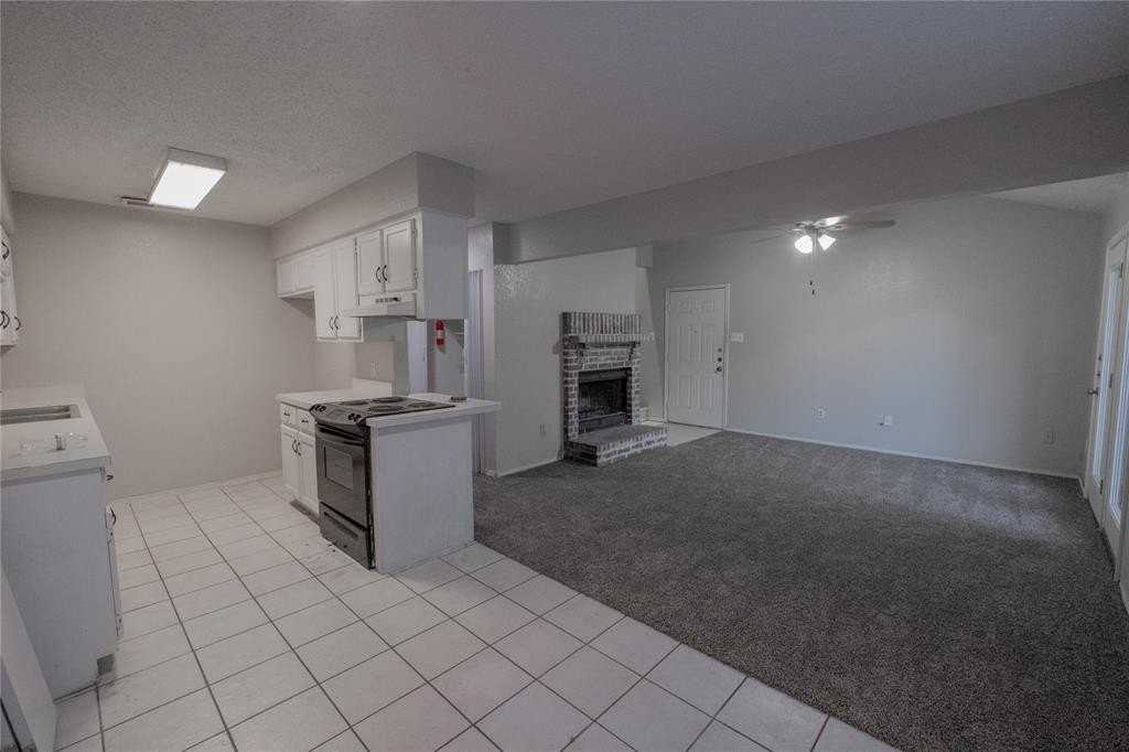 675 Harbor Dr N #C - Photo 5 of 19