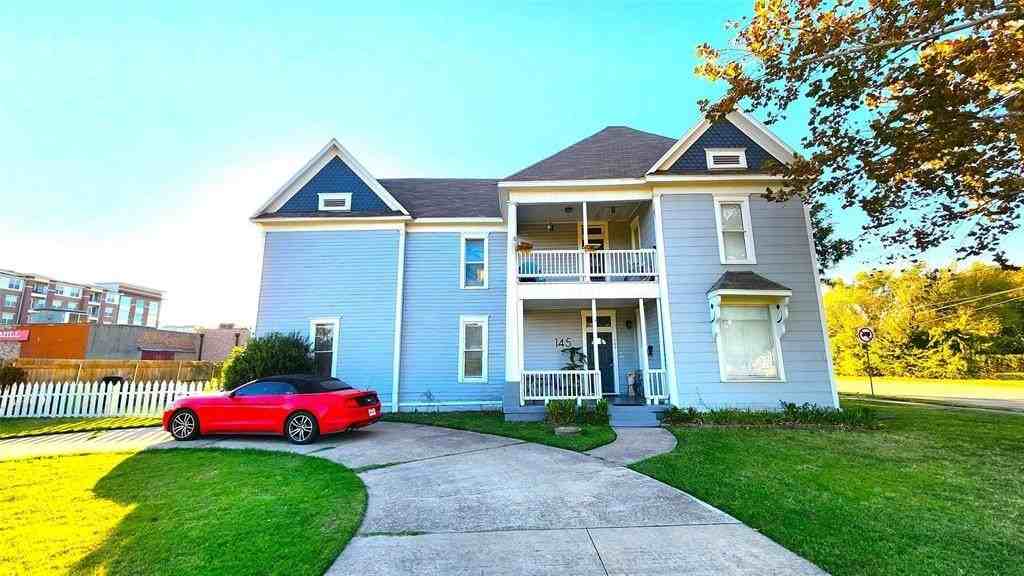 145 North Kealy Avenue #1