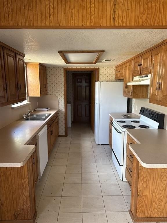 110 N Crockett St - Photo 3 of 8