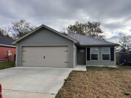 featured image of 531 S Walnut St