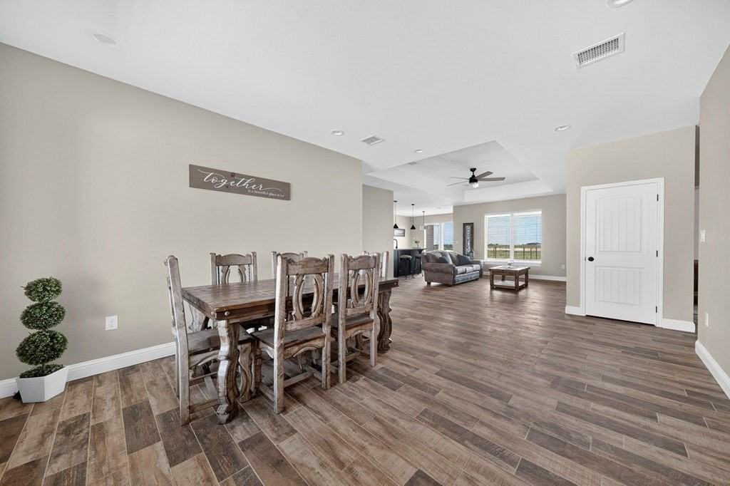 2201 S County Road 1059 - Photo 4 of 50