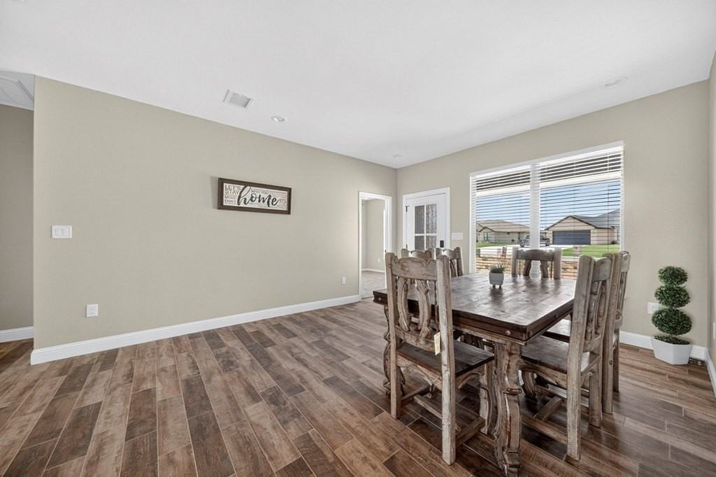 2201 S County Road 1059 - Photo 6 of 50