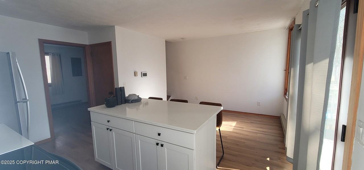 2131 Rosemont Dr - Photo 4 of 8