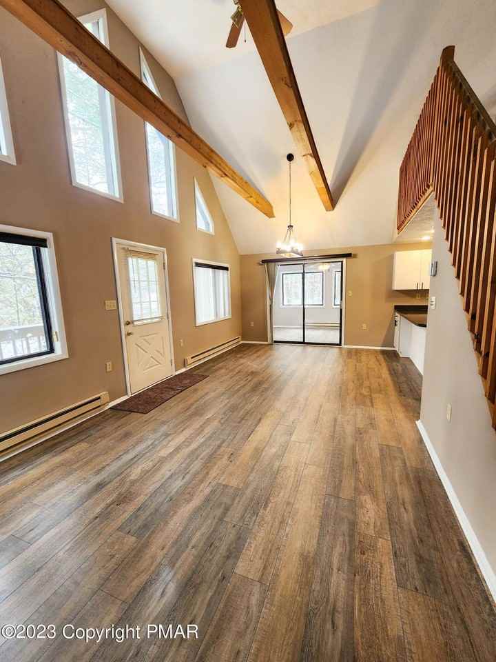 17 Joseph Ln - Photo 6 of 27