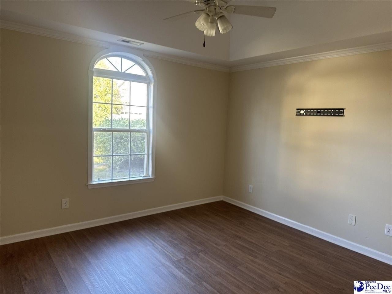 438 Quail Pointe Drive - Photo 3 of 18