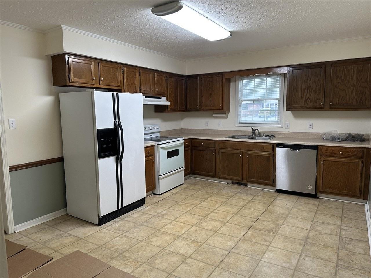 722 Geronimo Way - Photo 7 of 18