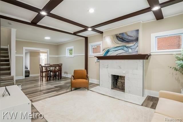 1623 Gladstone St - Photo 3 of 28