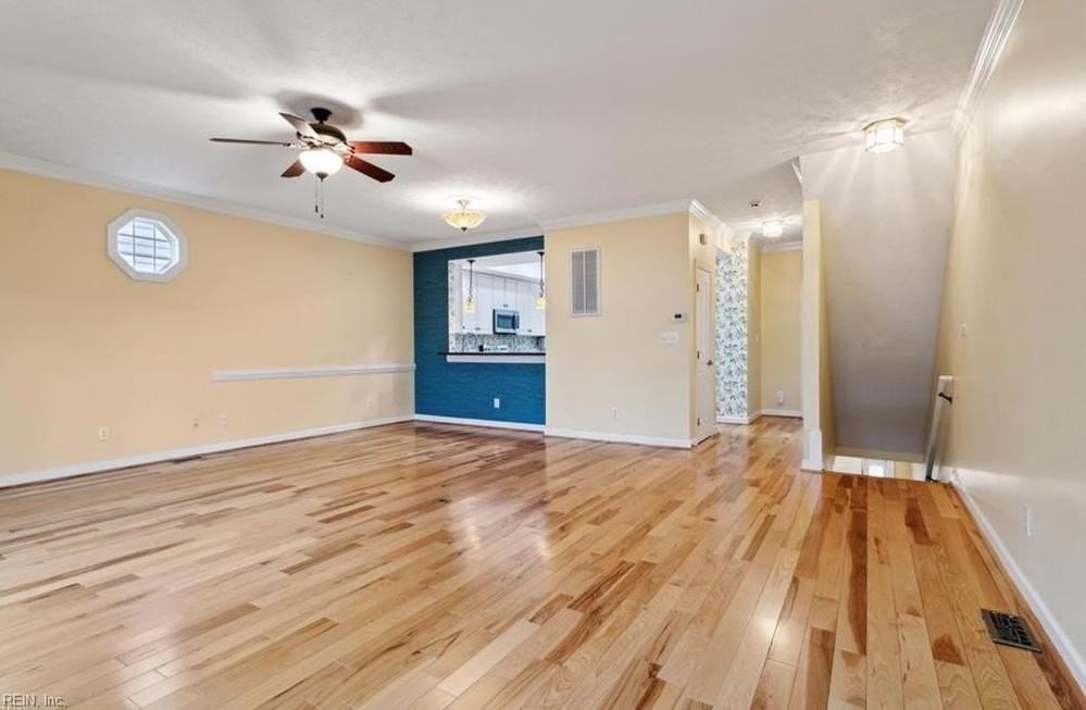 367 Mainsail Dr #23 - Photo 5 of 50