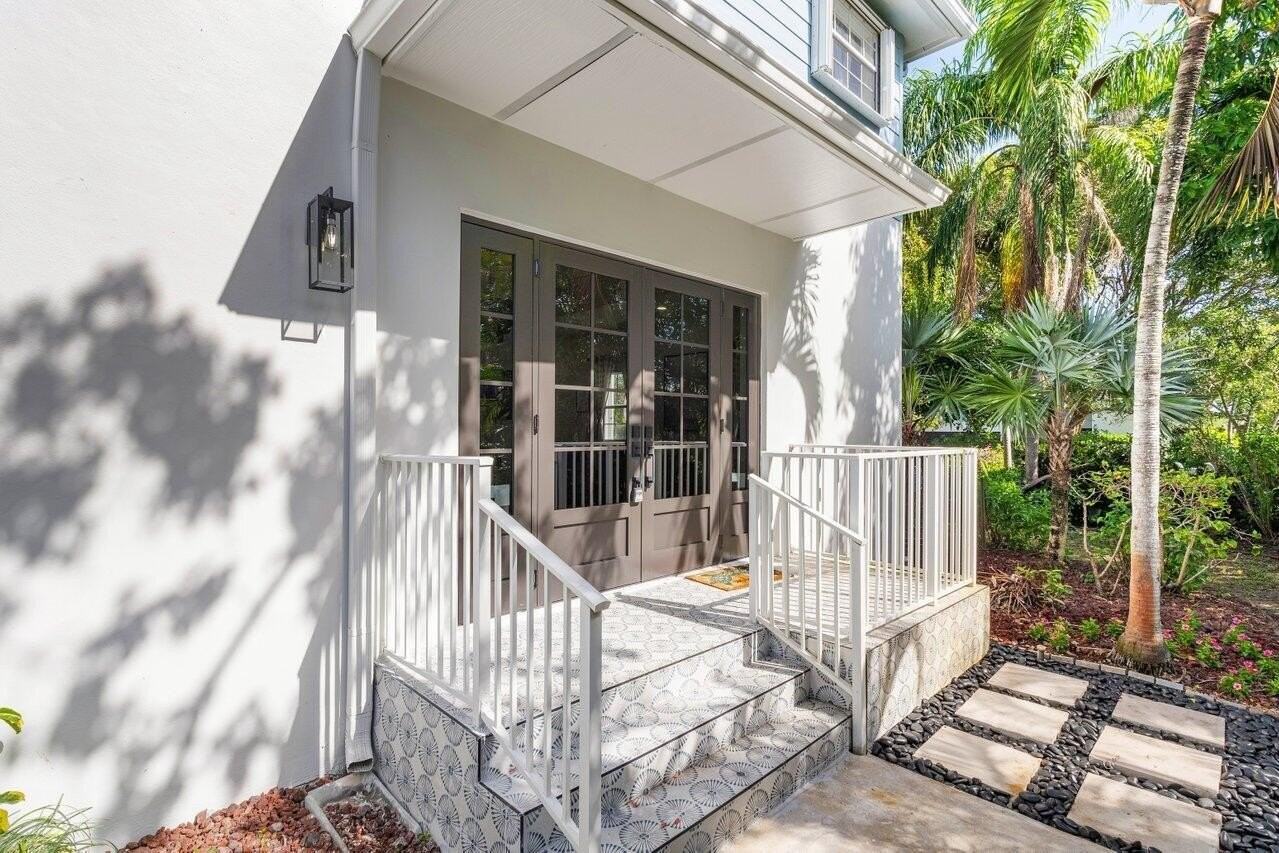 1920 Spanish Trl - Photo 3 of 23