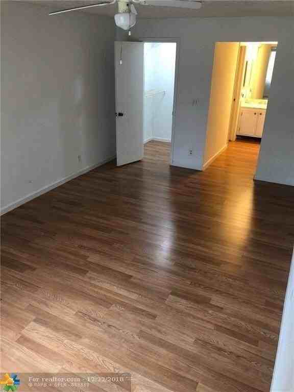 6439 Bay Club Dr #1 - Photo 2 of 17