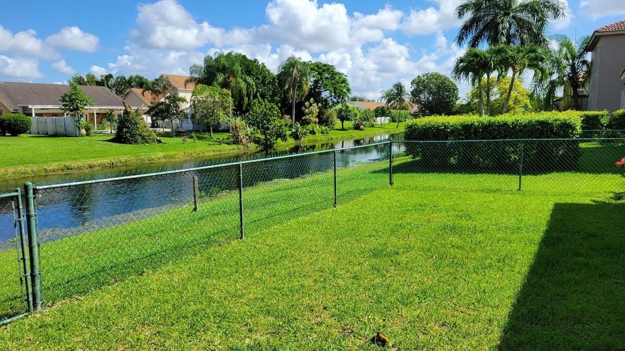 1764 Pierside Circle - Photo 7 of 31