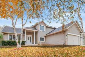 featured image of 1142 Marnie Ct S