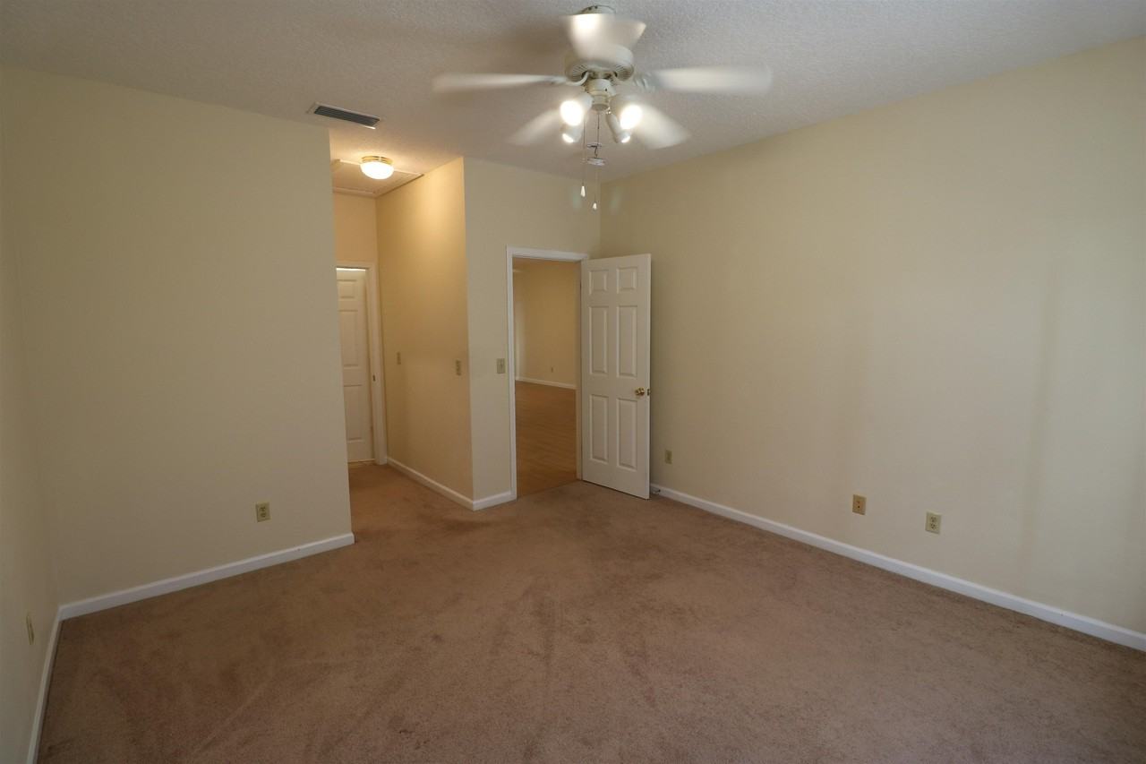 825 Anastasia Boulevard - Photo 7 of 18