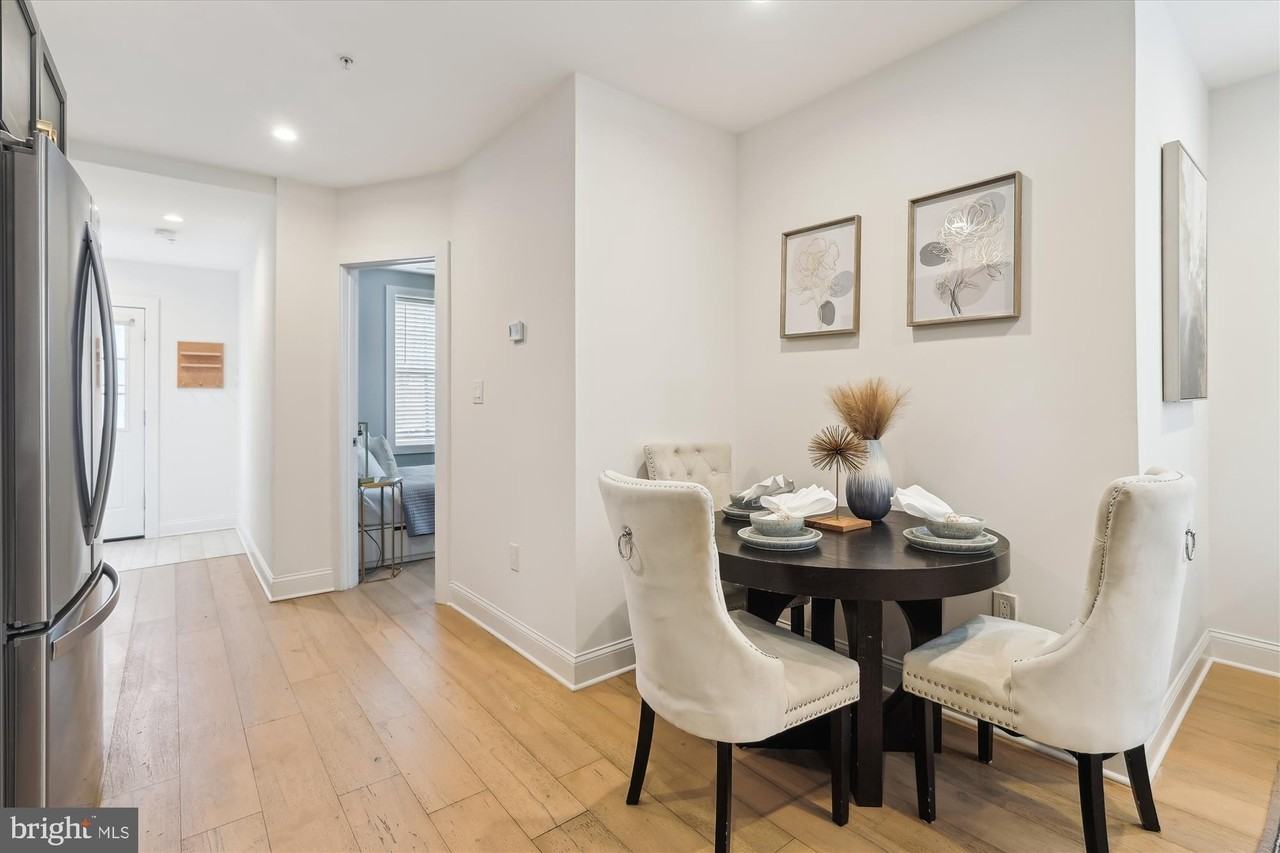 200 Hamilton Street Northwest #2 - Photo 6 of 16