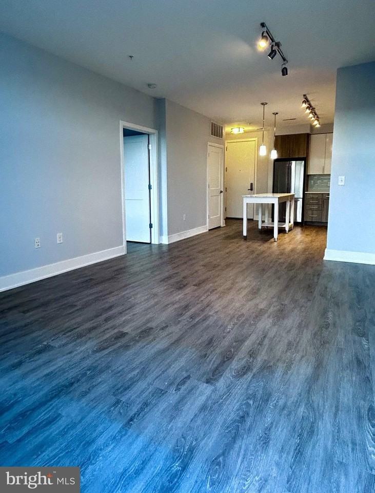 145 Riverhaven Dr Unit 554 #554 - Photo 7 of 21