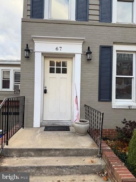 67 East North Avenue - Photo 2 of 16