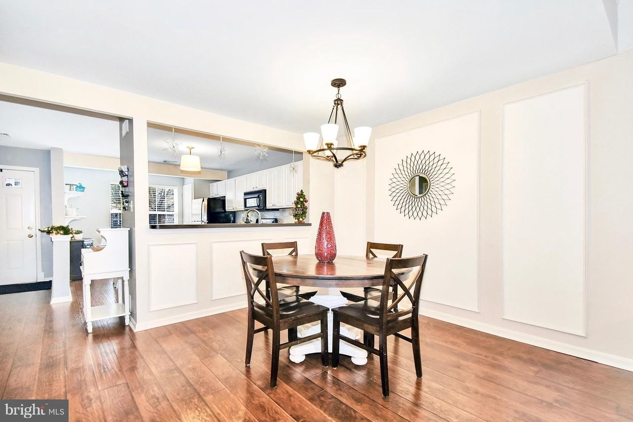 102 Peregrine Ln - Photo 4 of 28