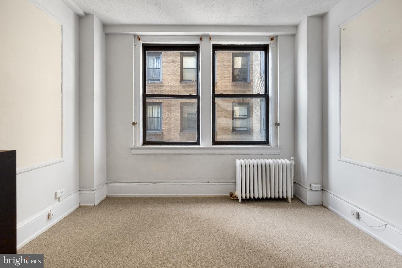 1324 Locust St Apt 802 #802 - Photo 6 of 34