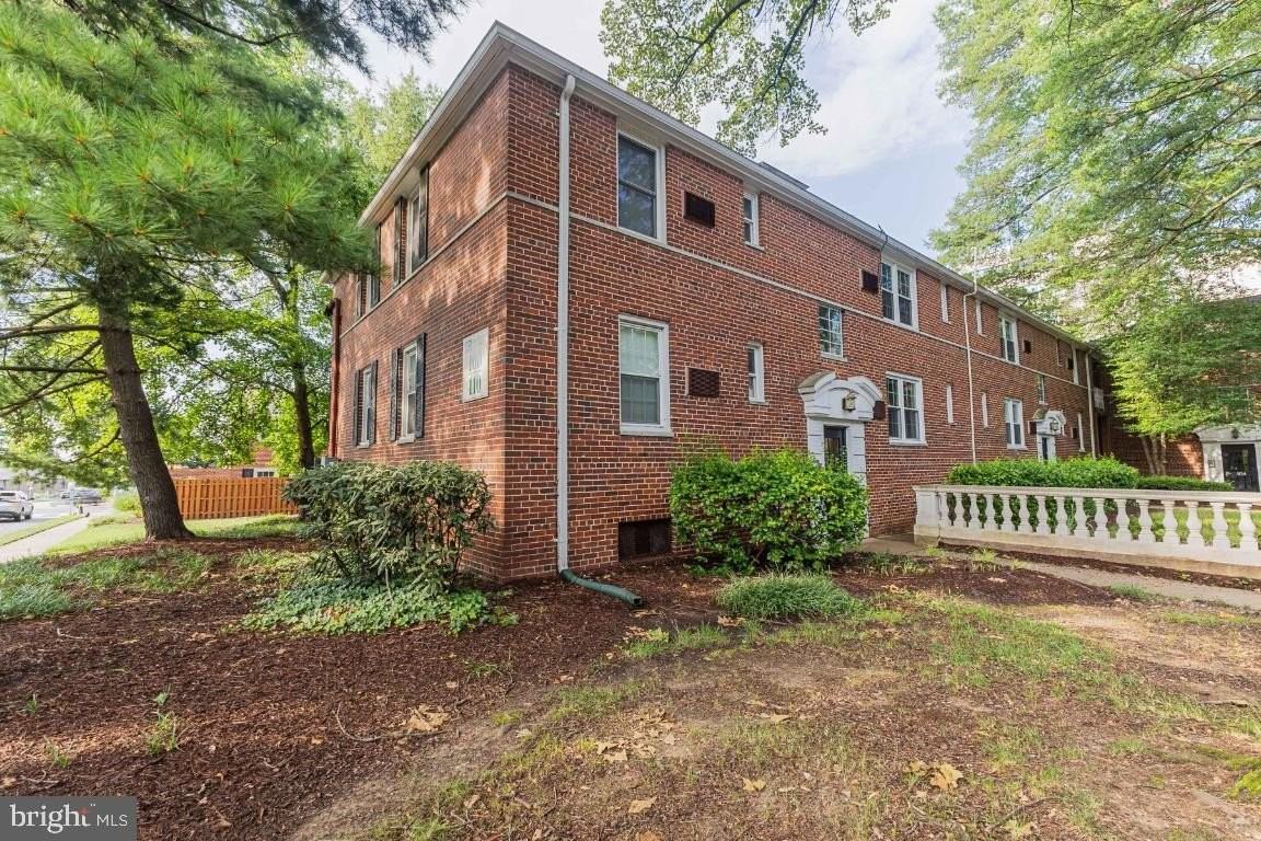 100 North George Mason Drive #100-3 - Photo 2 of 24