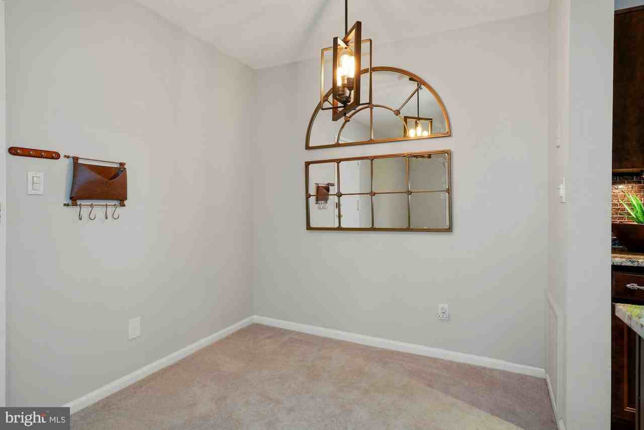 5907G Kingsford Rd Unit 400 #400 - Photo 5 of 20