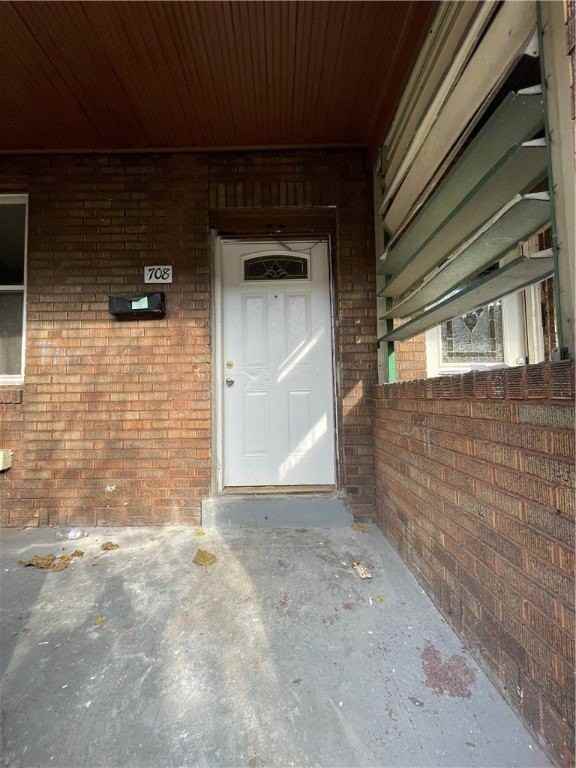 708 Webster Ter - Photo 2 of 22