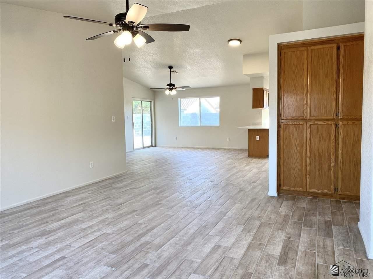 11384 E 25th Pl - Photo 5 of 7