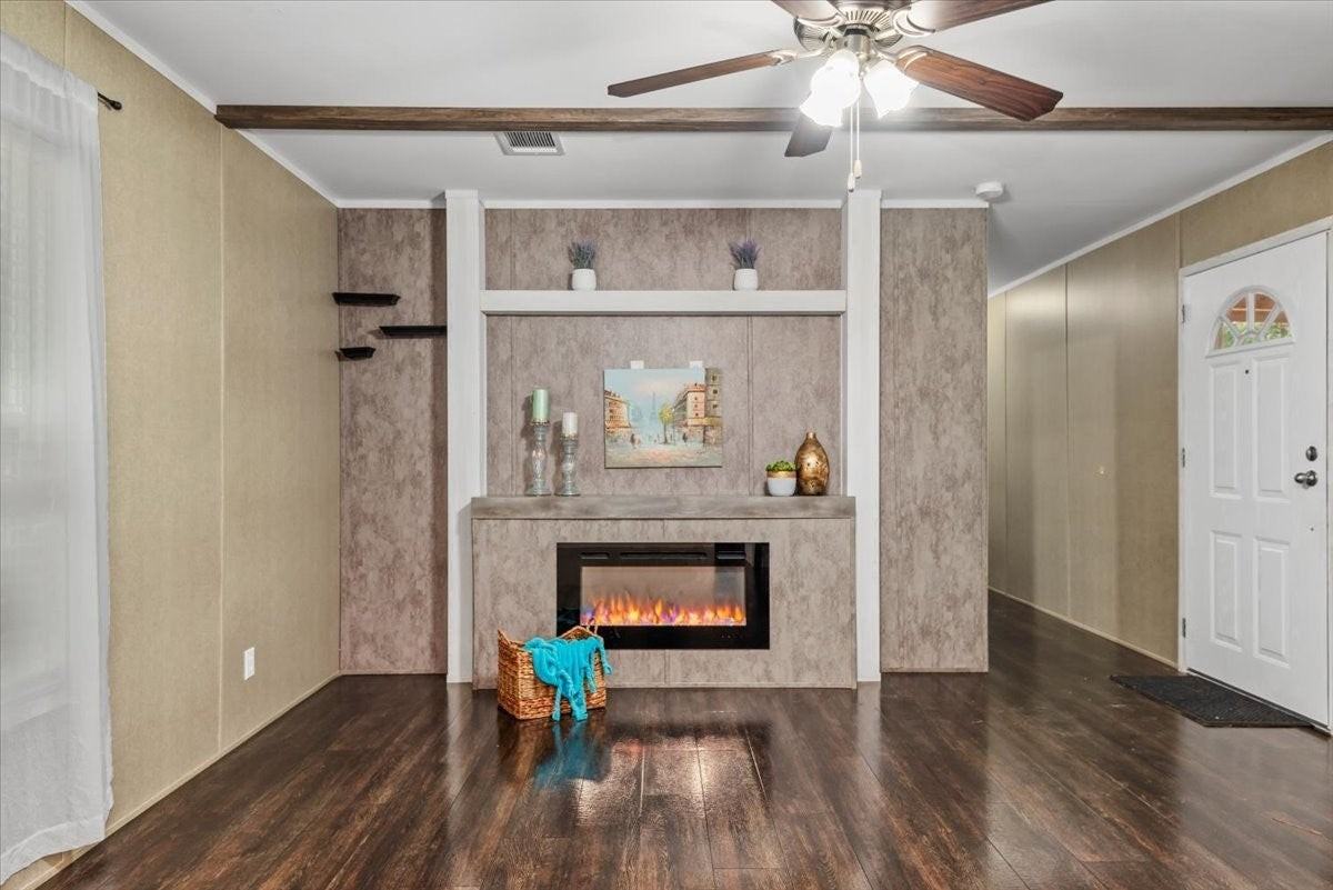 211 Woodstock - Photo 2 of 31