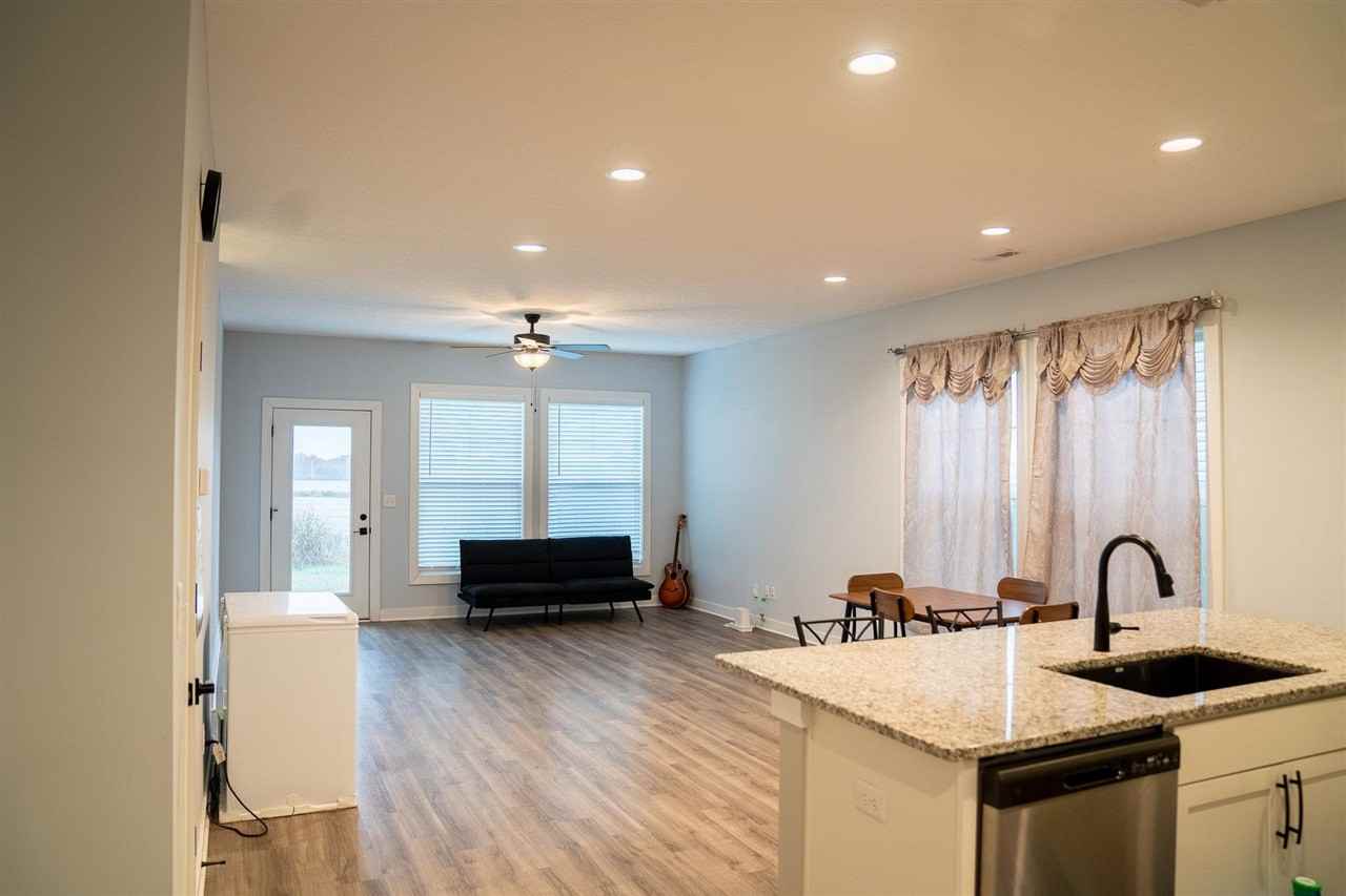 952 Anise Ln - Photo 3 of 6