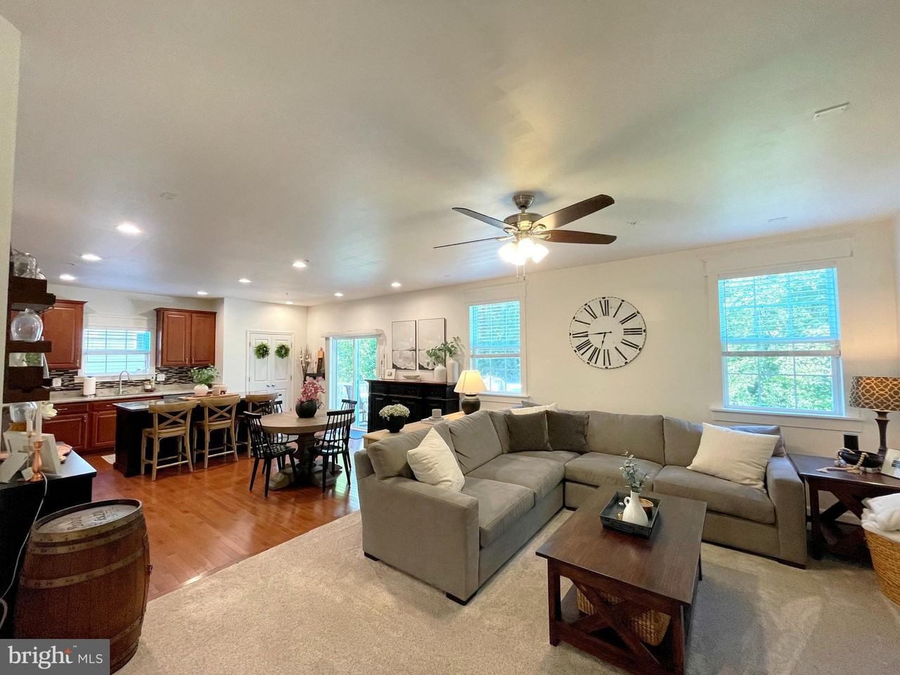 519 Gate Dancer Ct - Photo 6 of 44