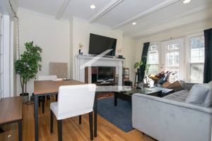 featured image of 81 Gibbs St #3