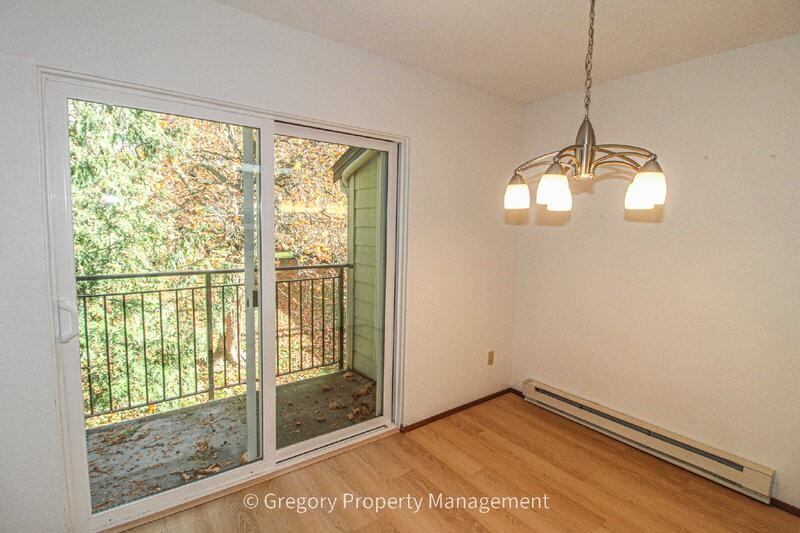 12621 Ne 130th Way #D204 - Photo 7 of 20