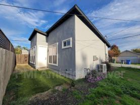 219 Needles Way #B - Photo 1 of 1