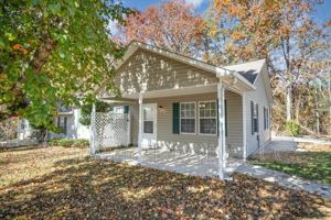 featured image of 290 South Cir Nw