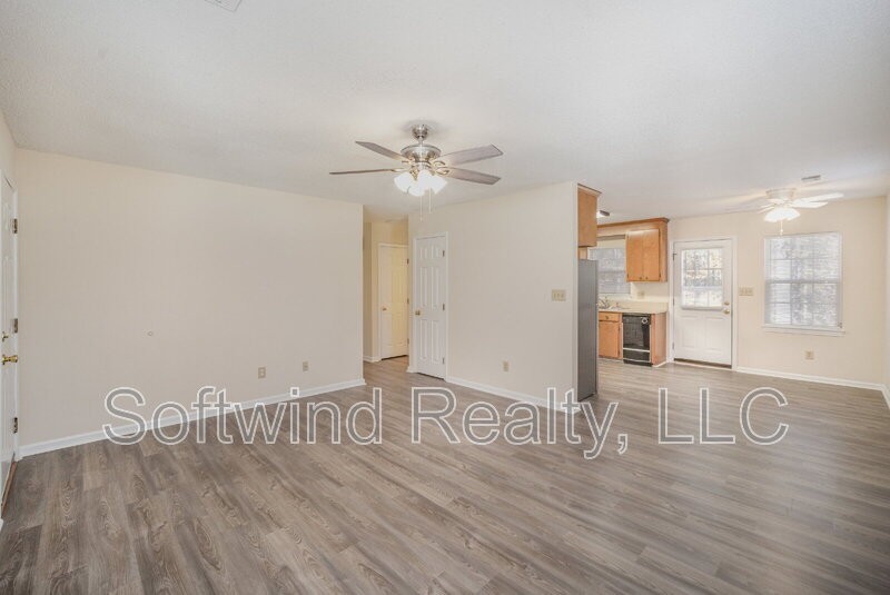 290 South Cir Nw - Photo 5 of 22