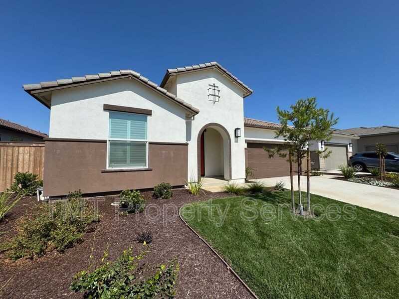 5210 Peace Lily Ln - Photo 3 of 21