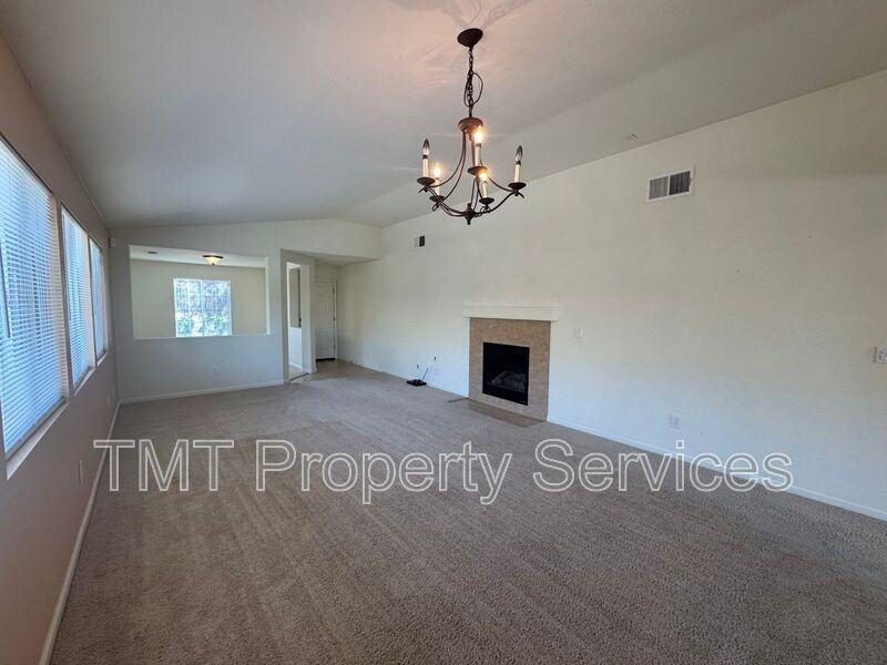 9084 Pebble Field Way - Photo 7 of 14