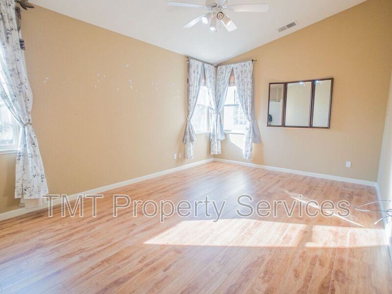 9510 Stone Springs Dr - Photo 2 of 23