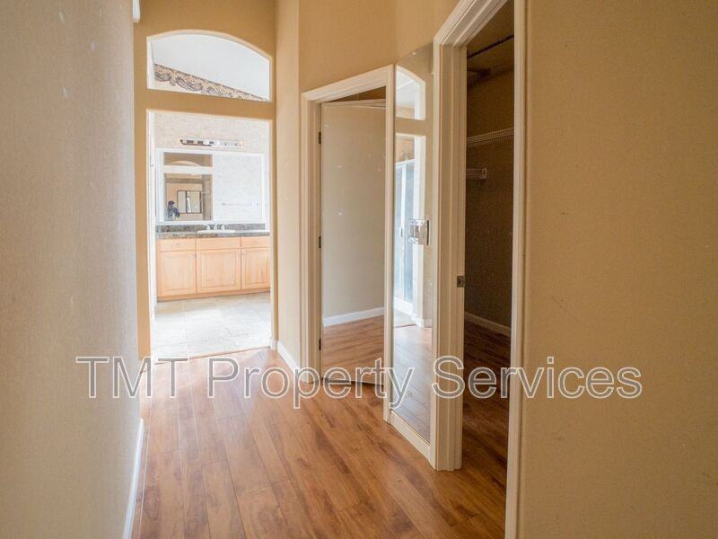 9510 Stone Springs Dr - Photo 6 of 23